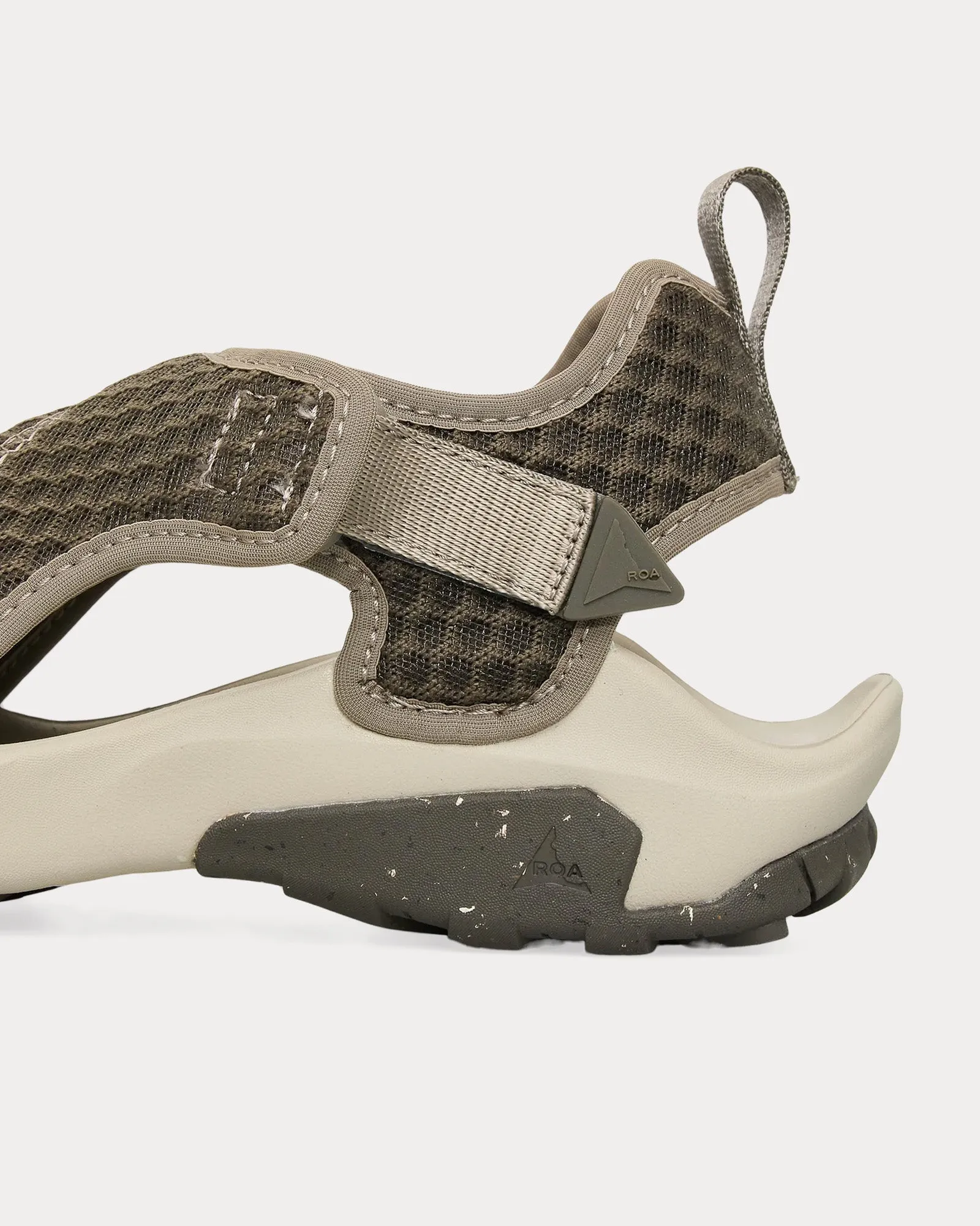 Arpy Grey Sandals