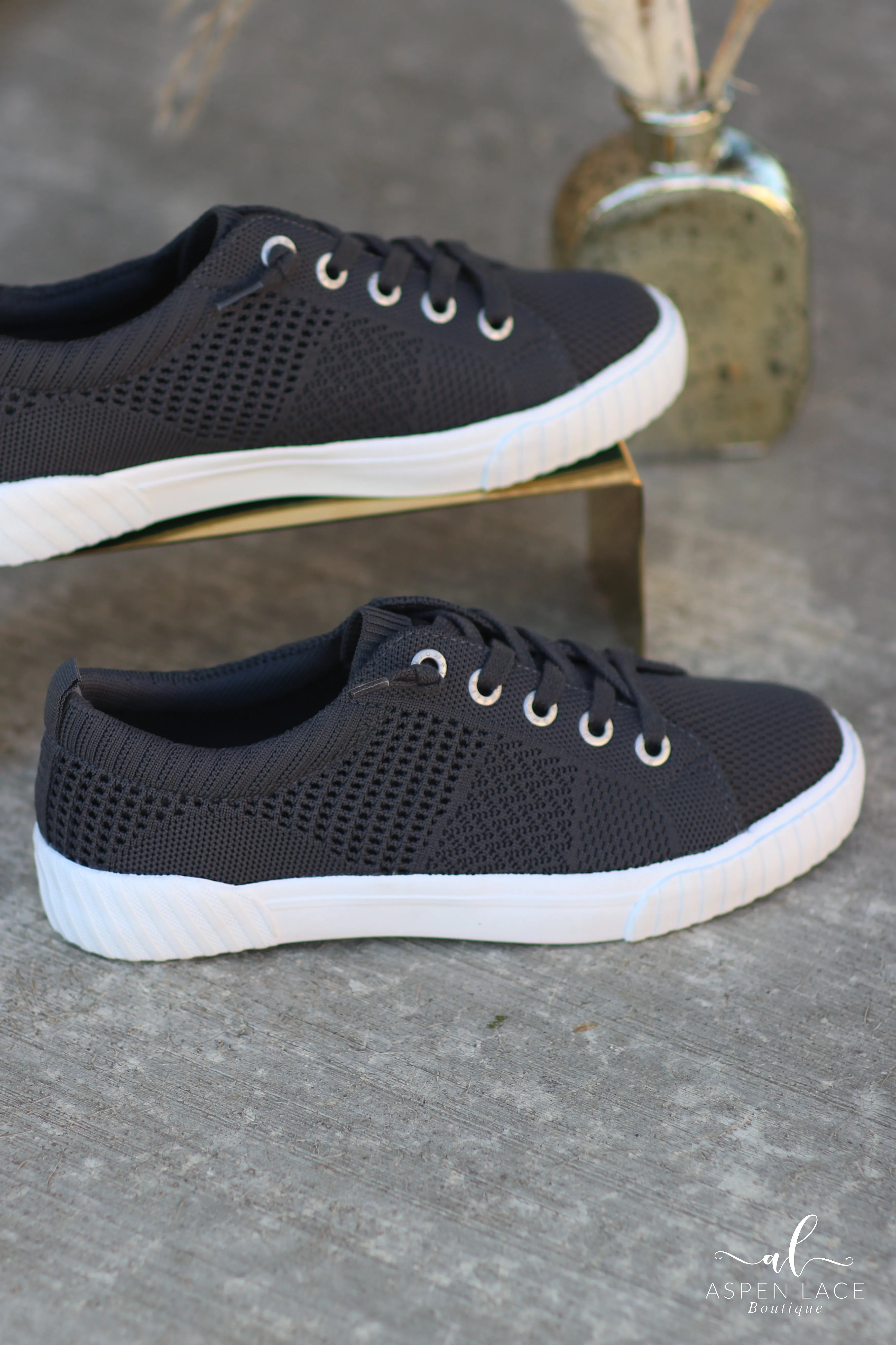 Blowfish Wistful Sneakers (Black)