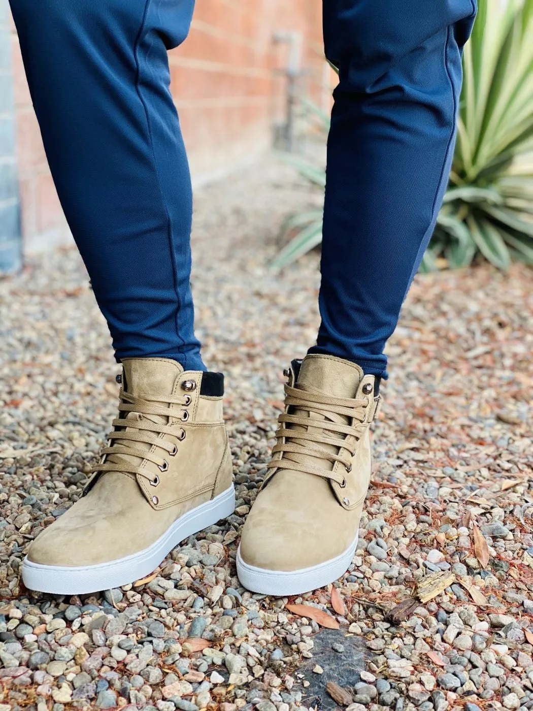 CALTO - T53121 - 2.6 Inches Taller (Nubuck Tan) - High top sneak-boot