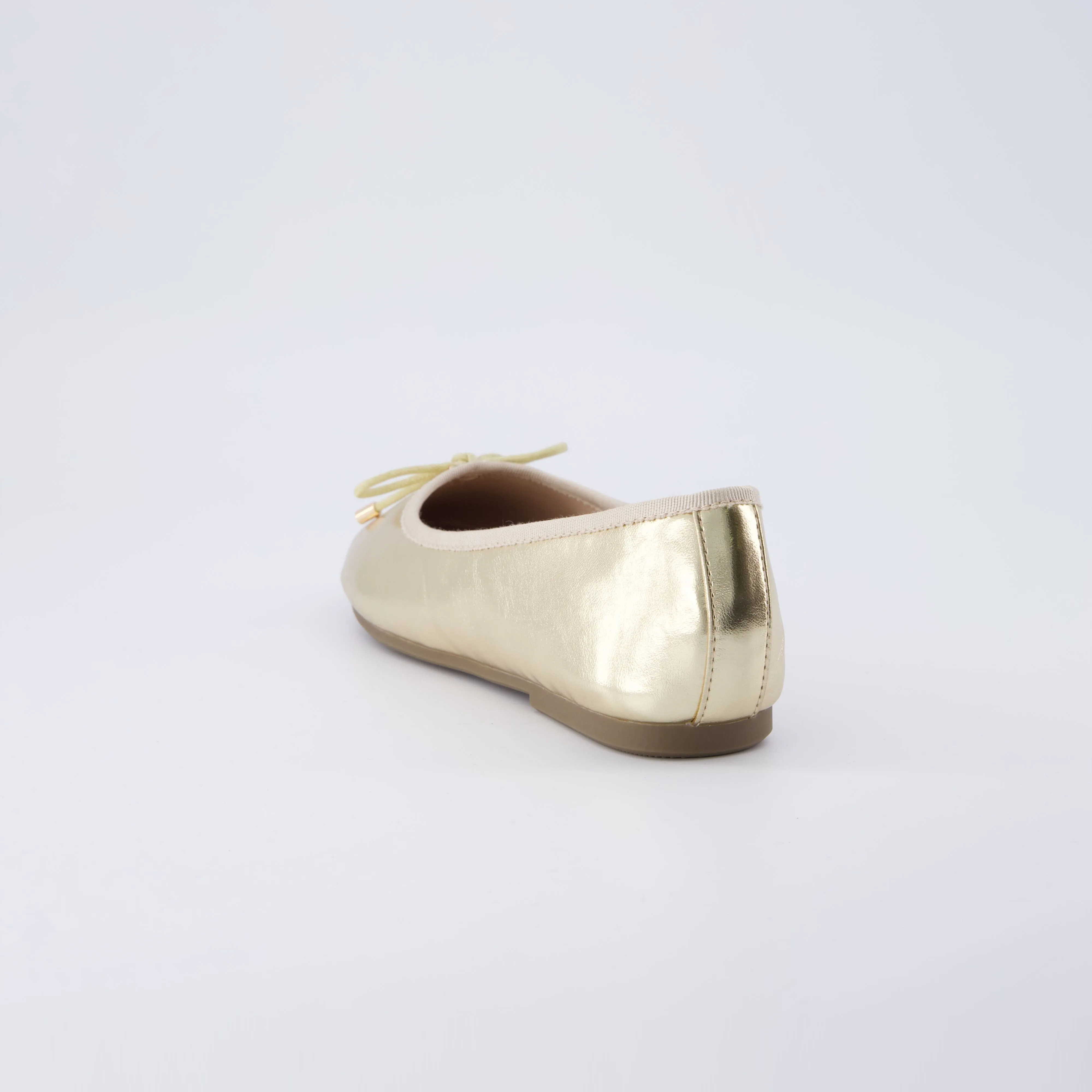 Dove Ballet Flat