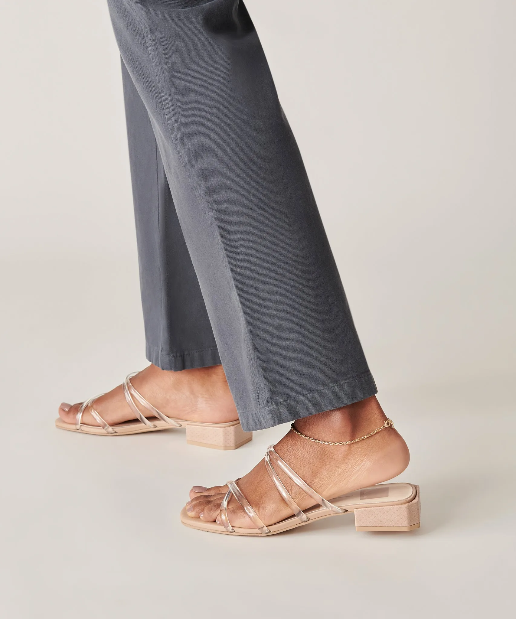HAPI SANDALS CRYSTAL VINYL