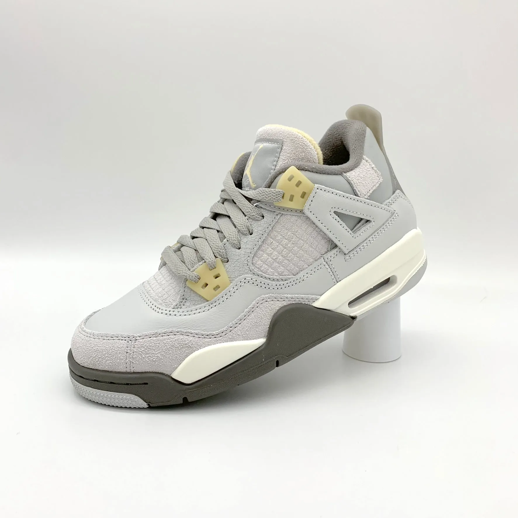 Jordan 4 Retro SE Craft Photon Dust