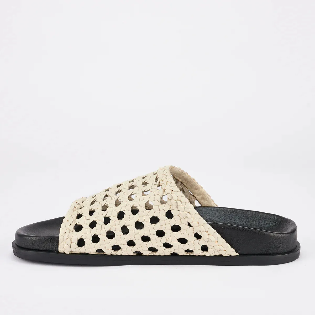 Macra Footbed