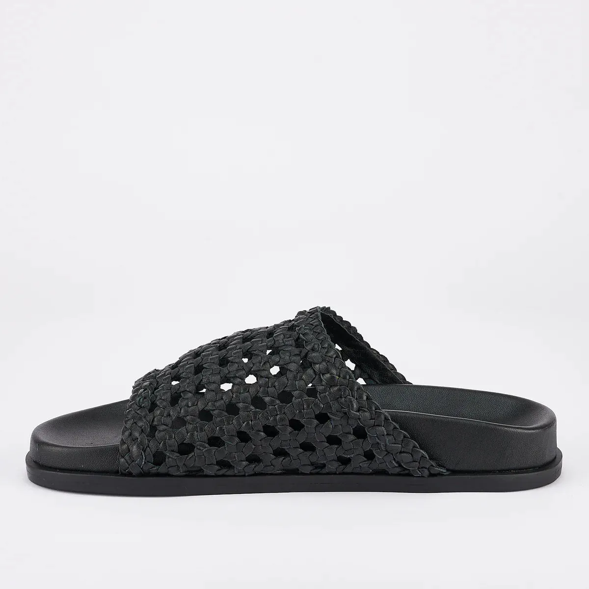 Macra Footbed