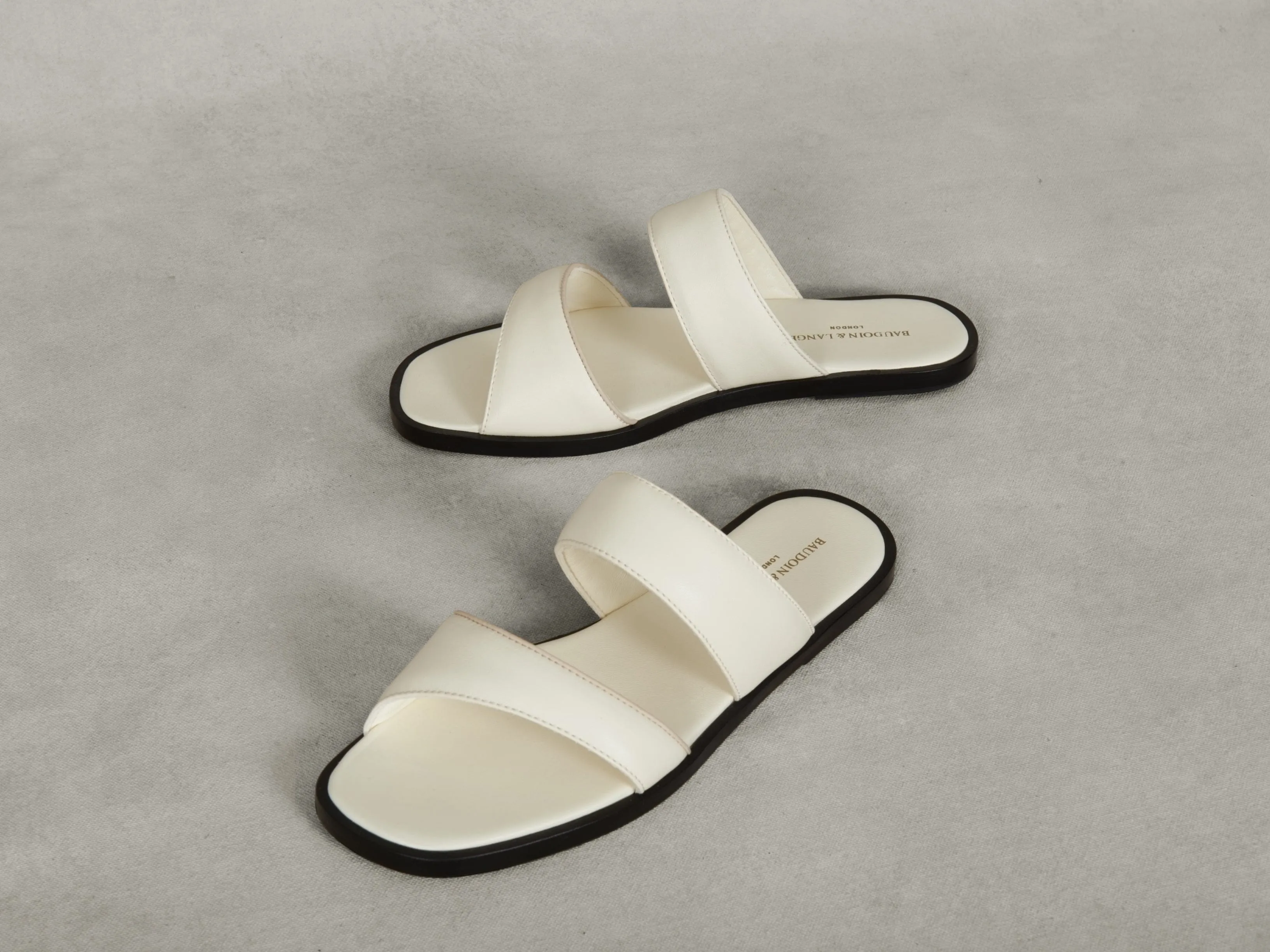 Plume Sandal in Blanc Cassè Nappa