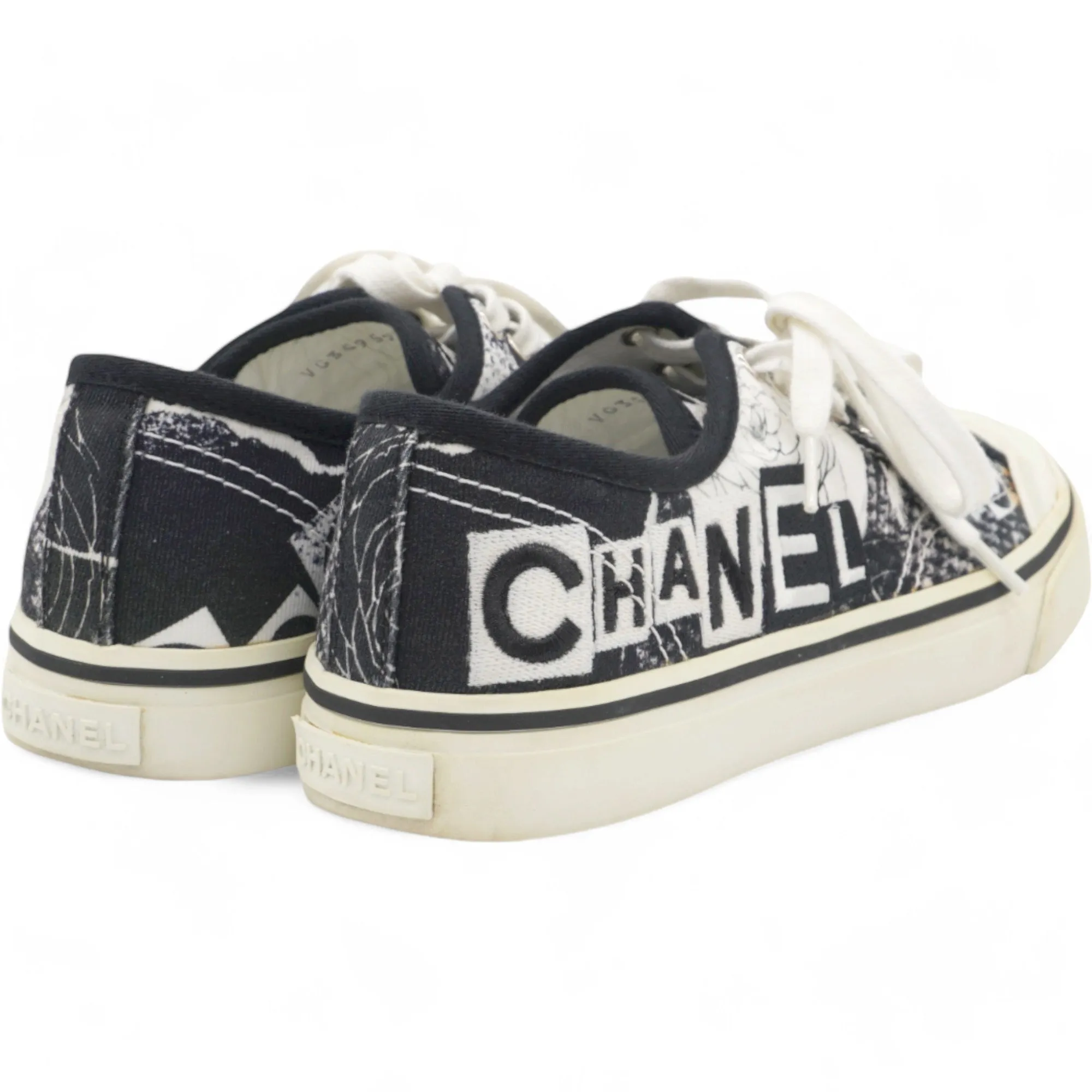 Printed Fabric Low Top Logo Sneakers White Black Size 38