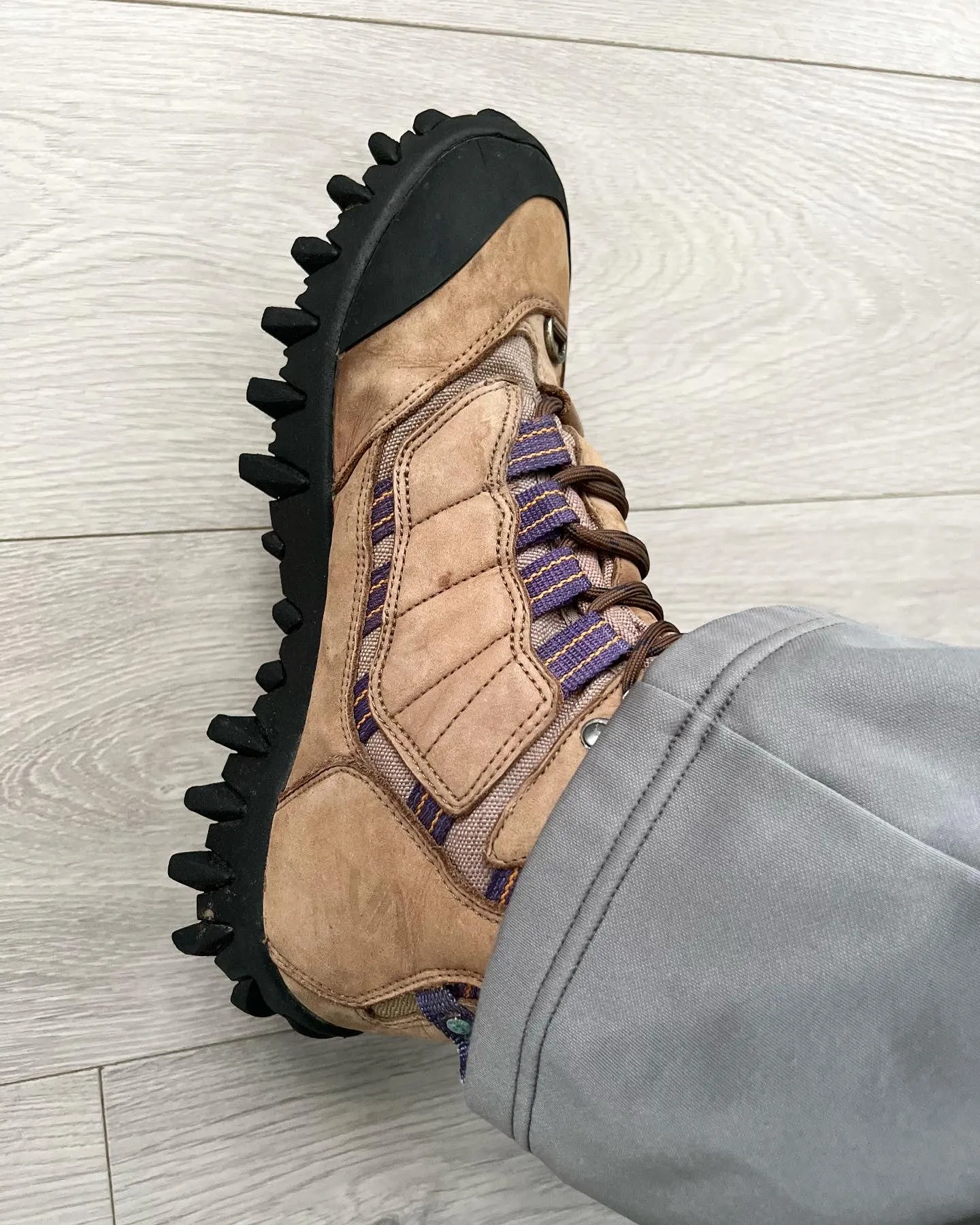 Salomon Early 2000s Contagrip Rugged Sole Boots - Size US9.5