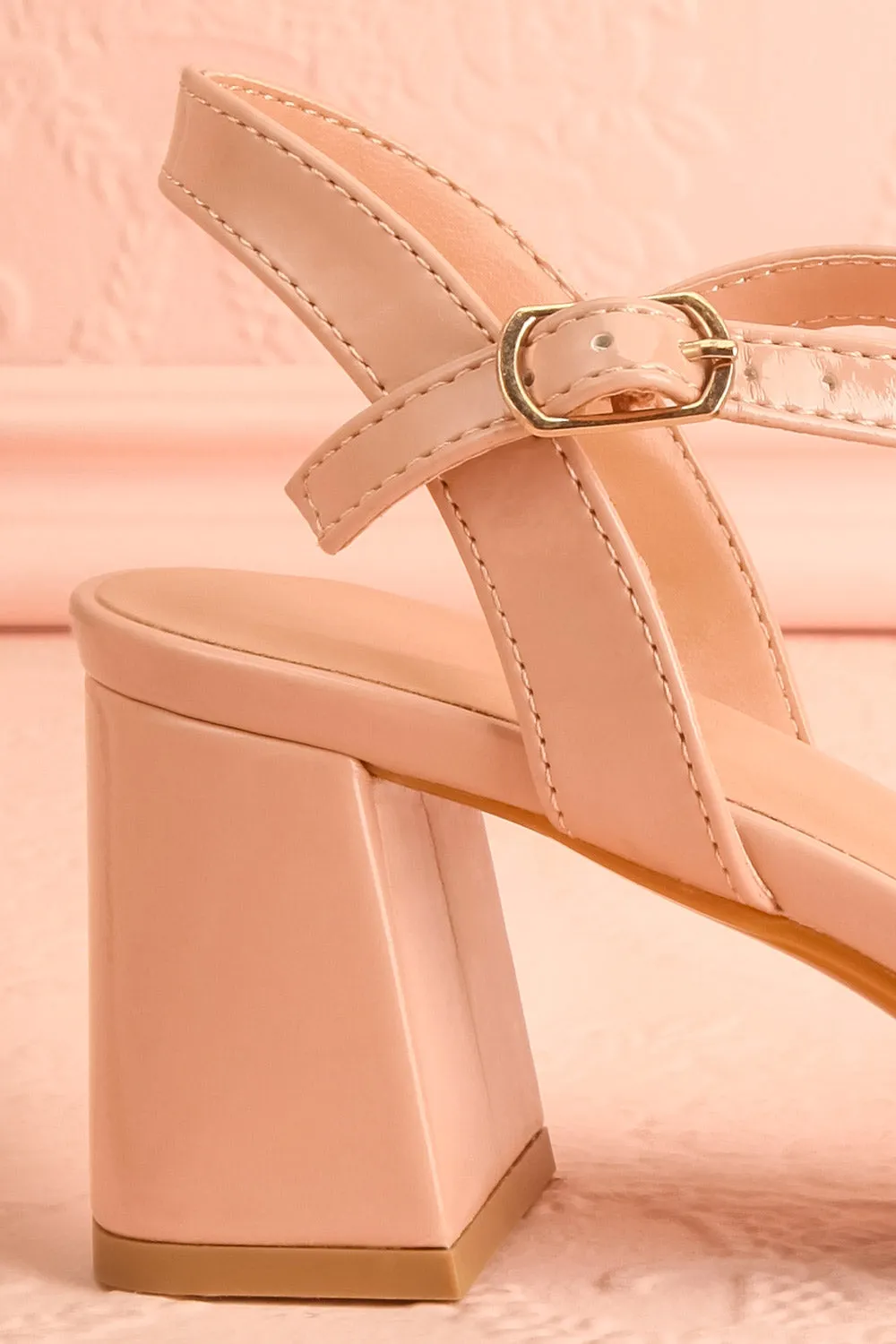 Starlight Beige | Pointed Toe Heel w/ Crystals