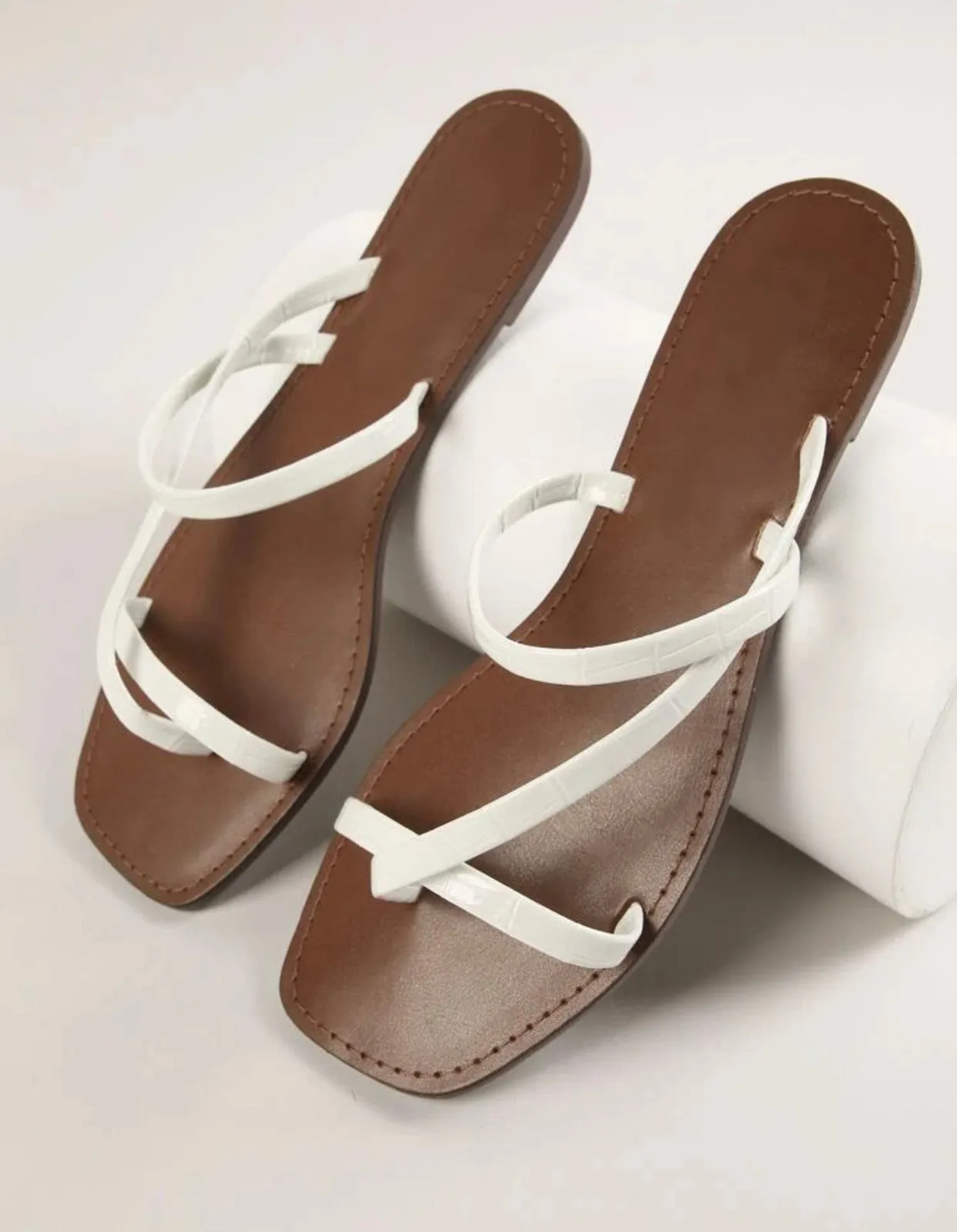 Vegan leather square toe strap oh sandals