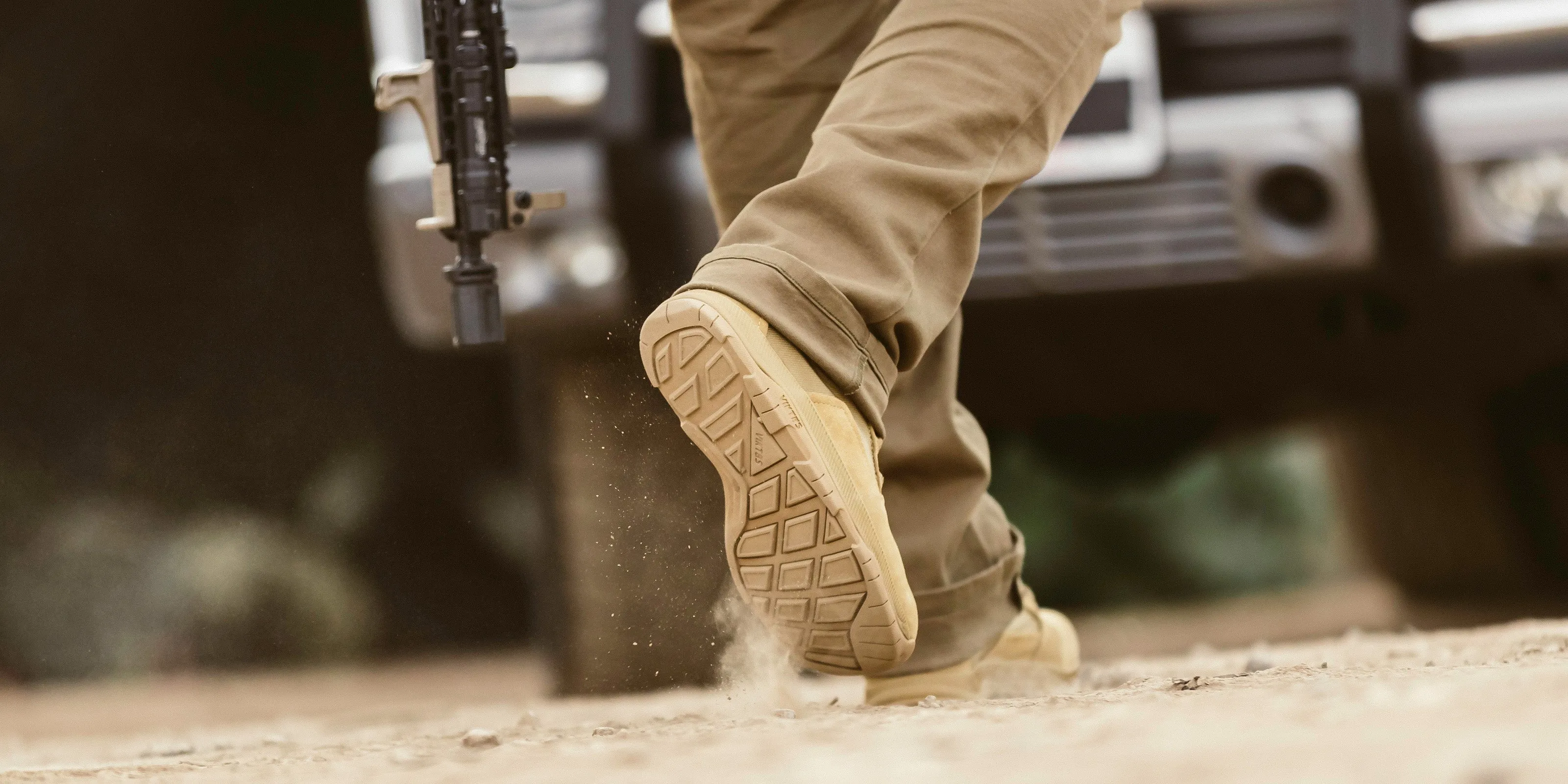 VIKTOS Armory AR670 Safety Composite Toe Boot Coyote