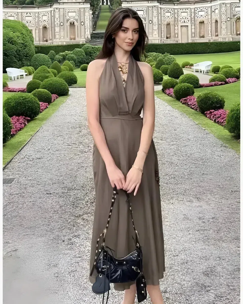 Violette – Waist-tie detail – Maxi dress